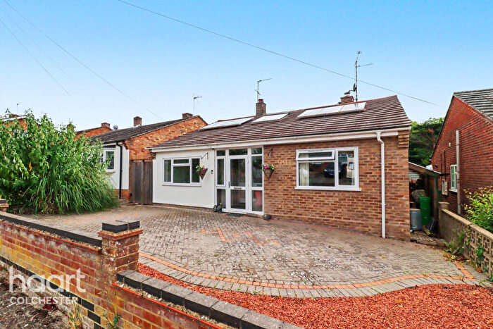 3 Bedroom Detached Bungalow For Sale In Queen Anne Road, Colchester, CO5