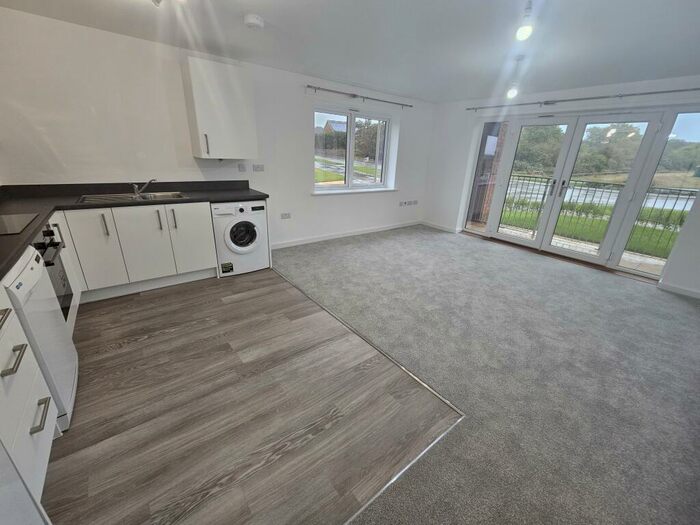 2 Bedroom Apartment To Rent In Bevan Road, Leicester, LE4