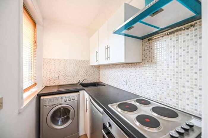 2 Bedroom Flat To Rent In Kilmarnock, , Bonnyton Road, KA1