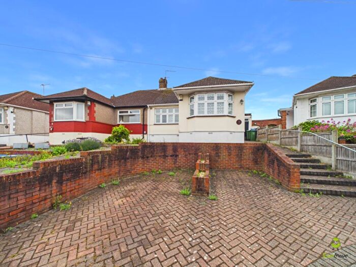 2 Bedroom Semi-Detached Bungalow For Sale In Redleaf Close, Belvedere, Kent, DA17