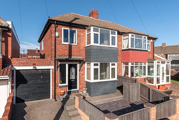 3 Bedroom Semi Detached House For Sale In Carlton Gardens, Newcastle Upon Tyne, Tyne And Wear, NE15