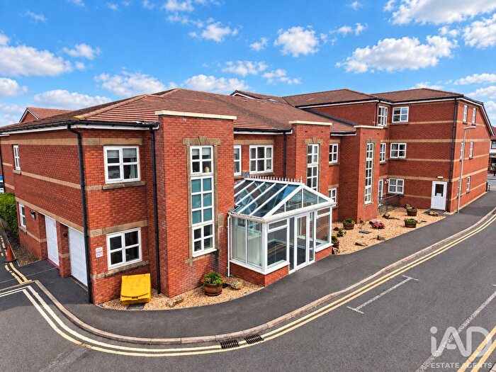 1 Bedroom Flat For Sale In Sovereign Court, Thornton-Cleveleys, FY5