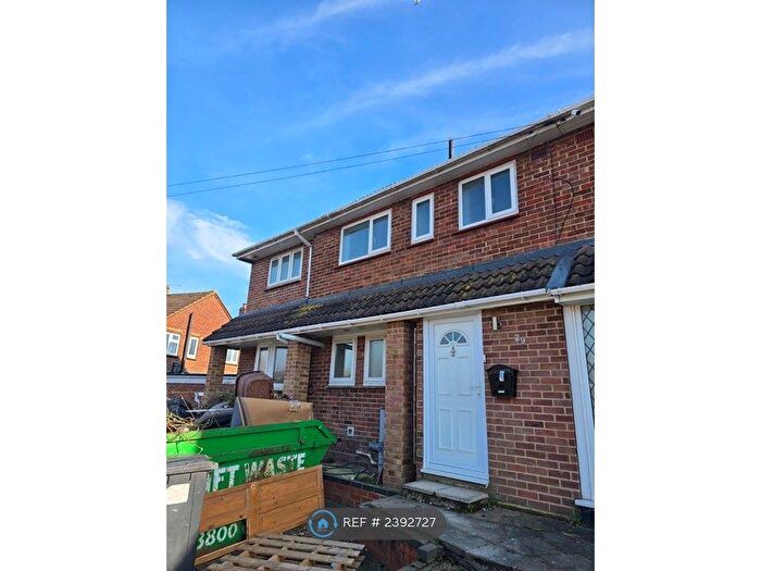 4 Bedroom Flat To Rent In Poplar Shaw, Waltham Abbey, EN9
