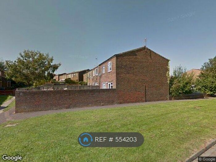 3 Bedroom Semi-Detached House To Rent In Montserrat Road, Basingstoke RG24