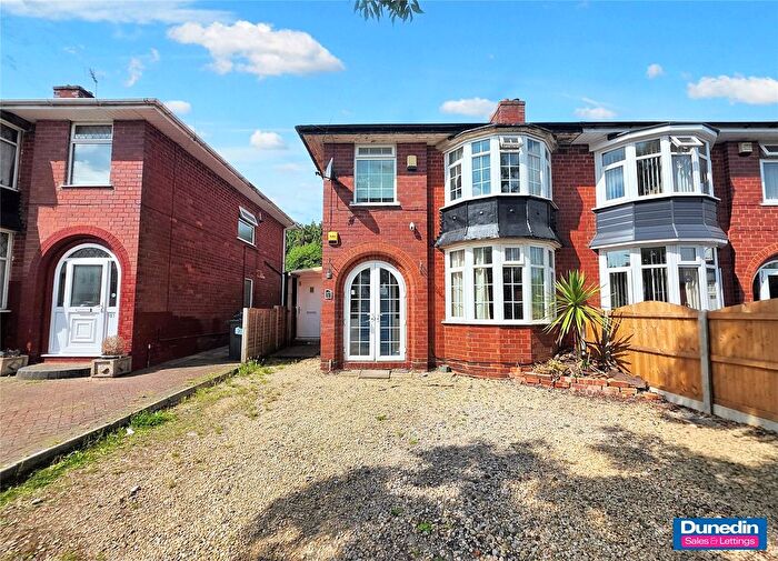 3 Bedroom Semi-Detached House To Rent In Ashill Road, Rednal, Birmingham, B45