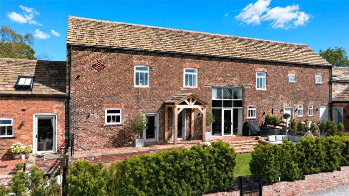 4 Bedroom Town House For Sale In Newsam Green Farm, The Avenue, Leeds, West Yorkshire, LS15