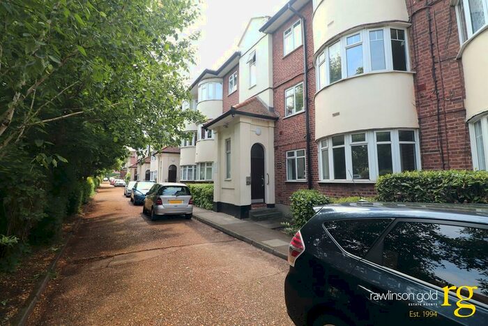 2 Bedroom Apartment To Rent In Minehead Court, Rayners Lane, HA2