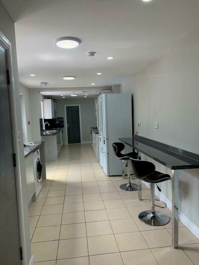 10 Bedroom Semi-Detached House To Rent In Bournbrook Road, Selly Oak, Birmingham, B29