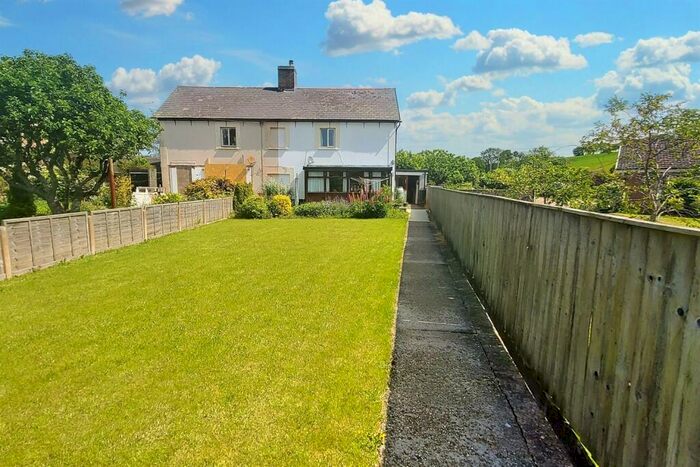 3 Bedroom Semi-Detached House For Sale In Milborne St Andrew, DT11