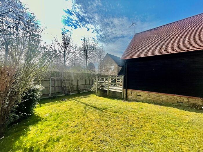 2 Bedroom Bungalow To Rent In Wadesmill, Hertford, SG12
