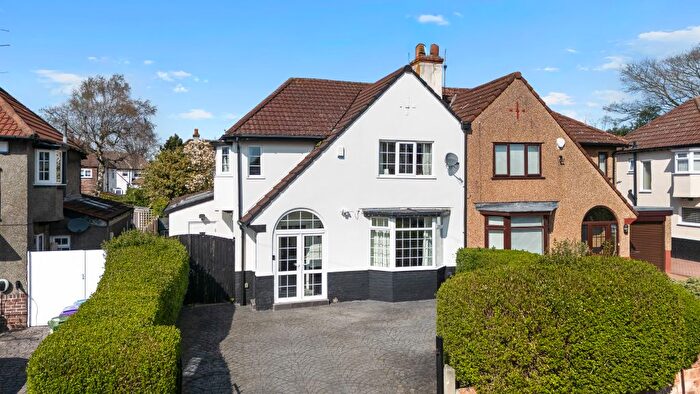 3 Bedroom Semi Detached House For Sale In South Mossley Hill Road, Mossley Hill, L19