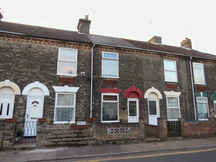2 Bedroom House To Rent In Bells Road, Gorleston, Great Yarmouth, NR31