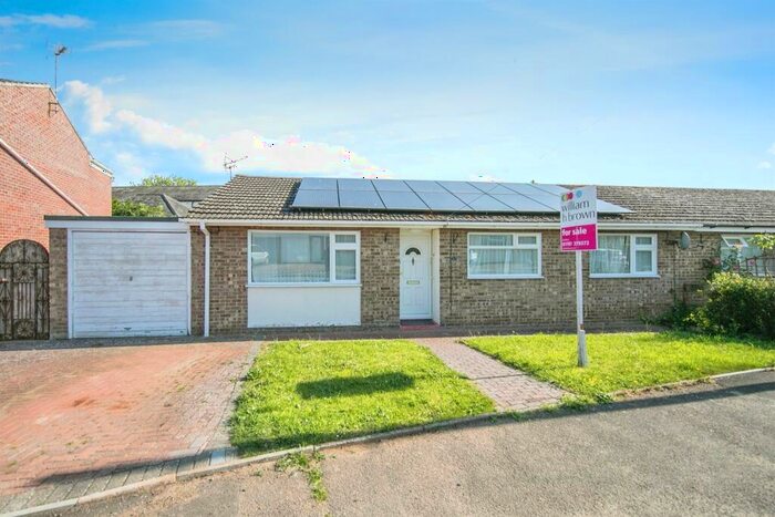 3 Bedroom Semi-Detached Bungalow For Sale In First Avenue, Glemsford, Sudbury, CO10