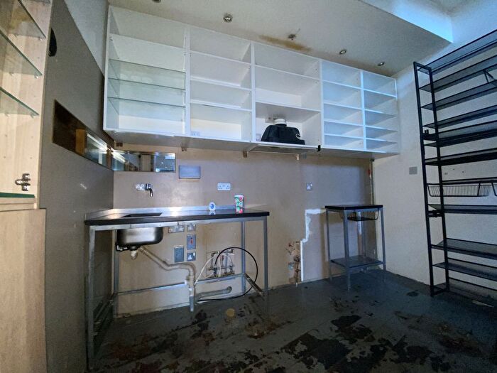 2 Bedroom Flat For Sale In Flat, Palace Gate, Kensington, London, W8