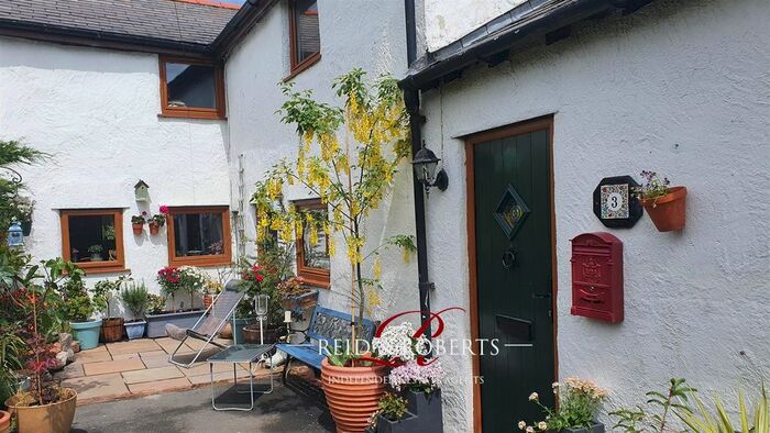3 Bedroom Cottage For Sale In Cilcain Road, Gwernaffield, Mold, CH7