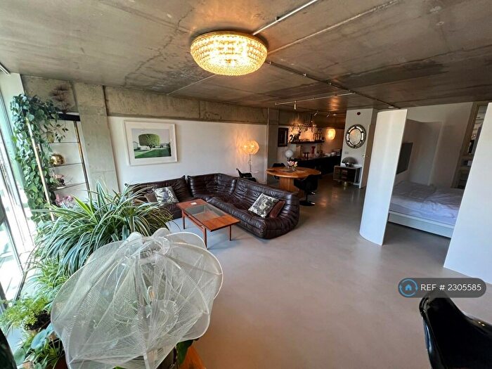 1 Bedroom Flat To Rent In Union Wharf, London, N1