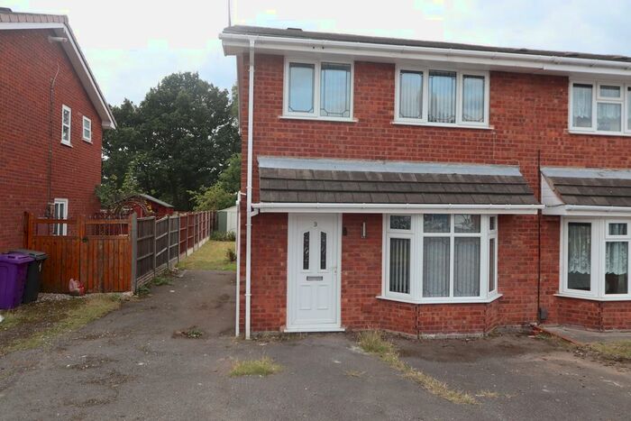 3 Bedroom Semi-Detached House To Rent In Marlowe Drive, Willenhall, WV12