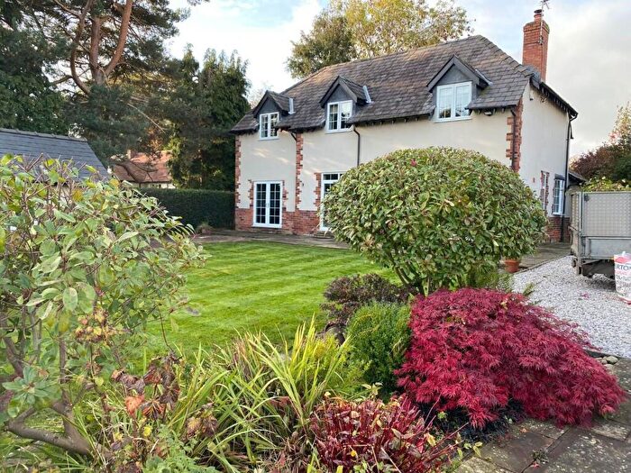 4 Bedroom Detached House To Rent In Knutsford Road, Alderley Edge, SK9