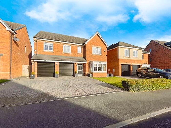 5 Bedroom Detached House For Sale In Merganser Crescent, Cramlington, NE23
