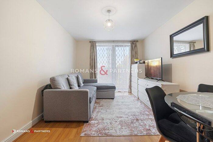 1 Bedroom Flat To Rent In Penfield Court, Colindale, NW9