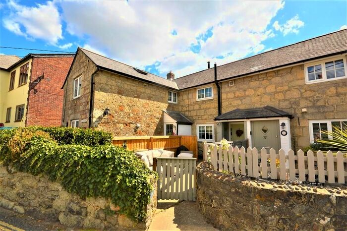 2 Bedroom Cottage To Rent In Newport Road, Niton, PO38