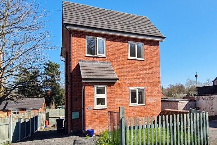 2 Bedroom Property To Rent In Rock Road, Wrexham, LL14