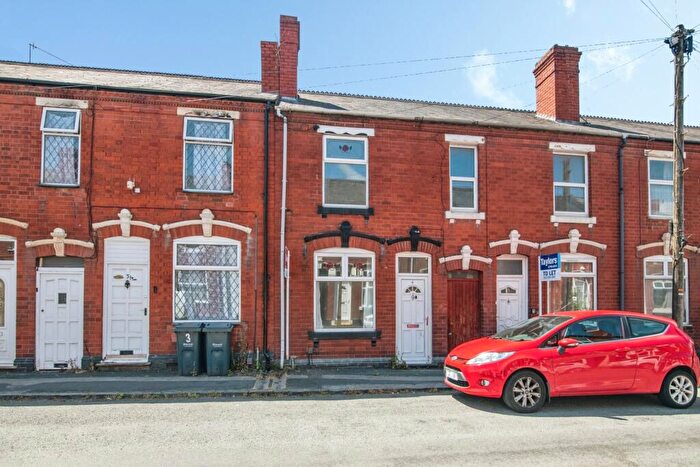 3 Bedroom Terraced House For Sale In Bearmore Road, Cradley Heath, West Midlands, B64
