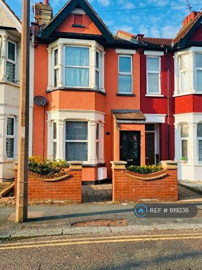3 Bedroom Terraced House To Rent In Central Avenue, Southend-On-Sea, SS2