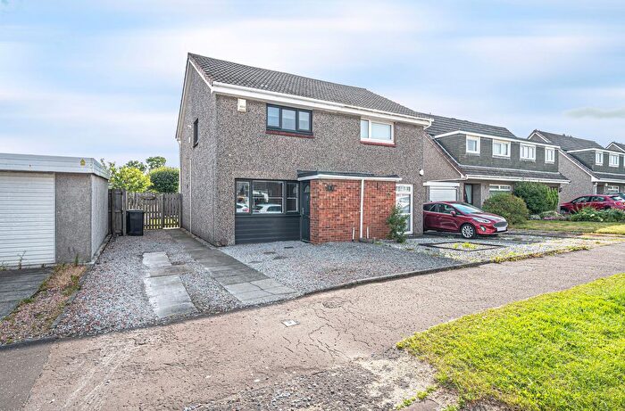 2 Bedroom Semi-Detached House For Sale In Ralston Drive, Kirkcaldy, KY2