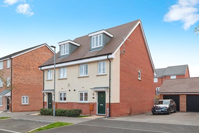 3 Bedroom Semi-Detached House For Sale In Thorney Avenue, Newton Leys, Bletchley, Milton Keynes, MK3