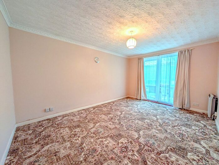 2 Bedroom Bungalow For Sale In Hurdman Way, Ingoldmells, PE25