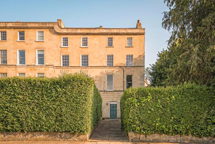 2 Bedroom Apartment For Sale In Percy Place, Bath, BA1