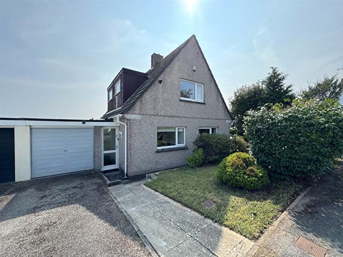 3 Bedroom Detached House To Rent In Bosinney Road, St. Austell, PL25