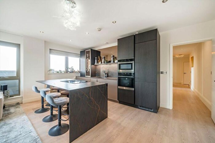 3 Bedroom Flat For Sale In Lawn Road, Belsize Park, NW3