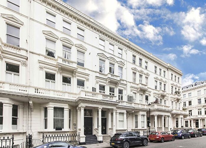 1 Bedroom Flat To Rent In Earl's Court Square, London, SW5