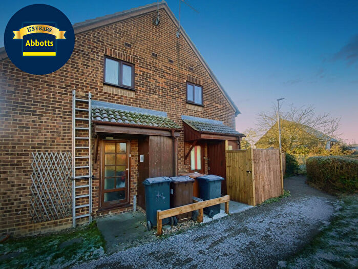 1 Bedroom House To Rent In Bouchers Mead, Springfield -, CM1