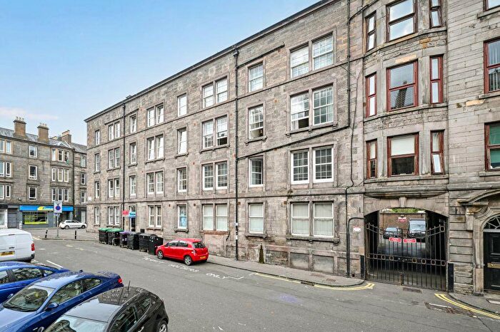 2 Bedroom Flat For Sale In / Bothwell House, Bothwell Street, Easter Road, Edinburgh, EH7