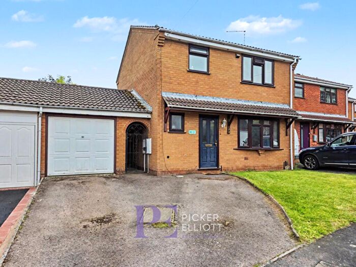 3 Bedroom Detached House For Sale In King Richards Hill, Earl Shilton, LE9