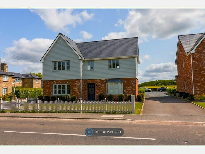 3 Bedroom Detached House To Rent In Hunsdon Road, Widford, Ware, SG12