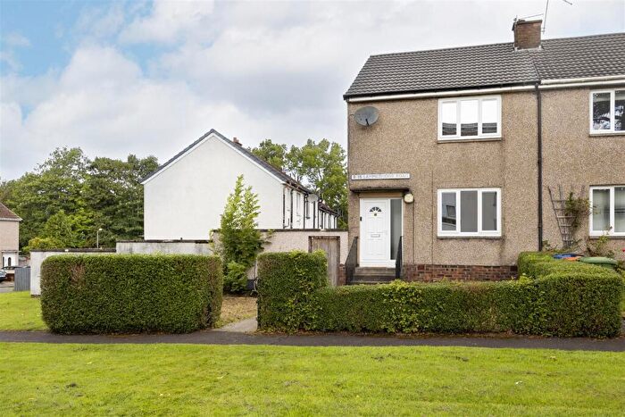 2 Bedroom End Of Terrace House To Rent In Lammermoor Road, Kirkintilloch, G66