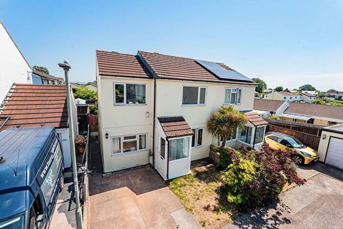 3 Bedroom Semi Detached House For Sale In Poundsland, Broadclyst, EX5