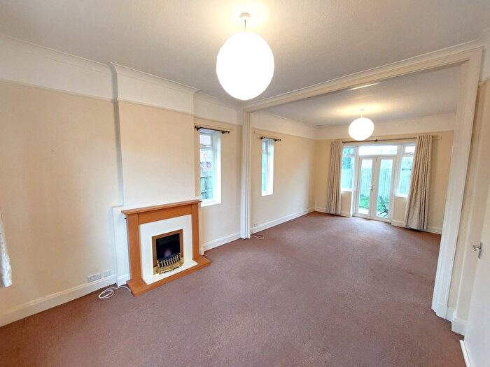 5 Bedroom Detached House To Rent In Marston Road, Birmingham, B29
