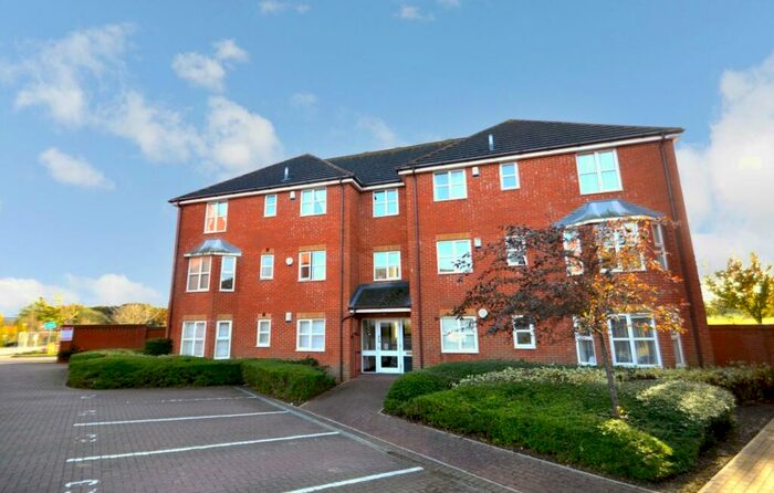 2 Bedroom Apartment To Rent In Holborn Crescent, Tattenhoe, MK4