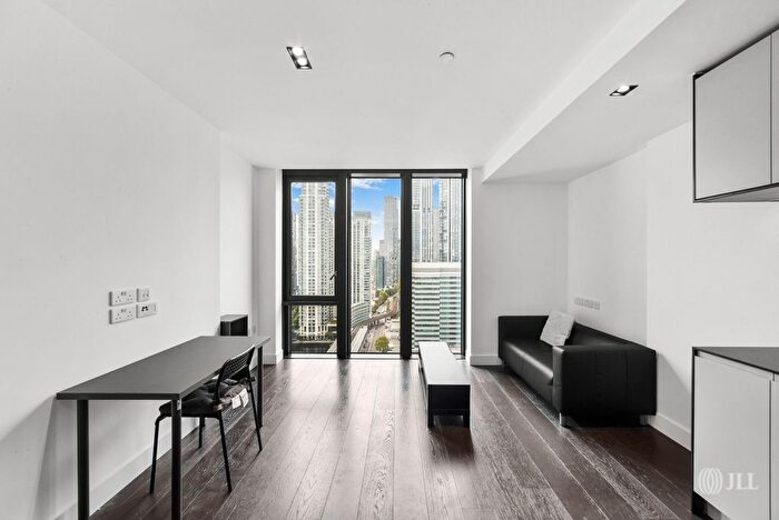 1 Bedroom Flat For Sale In Marsh Wall, London, E14