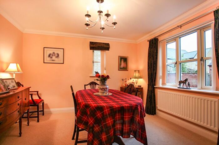 4 Bedroom Detached House For Sale In Nursery Close, Moreton-in-Marsh, Gloucestershire., GL56