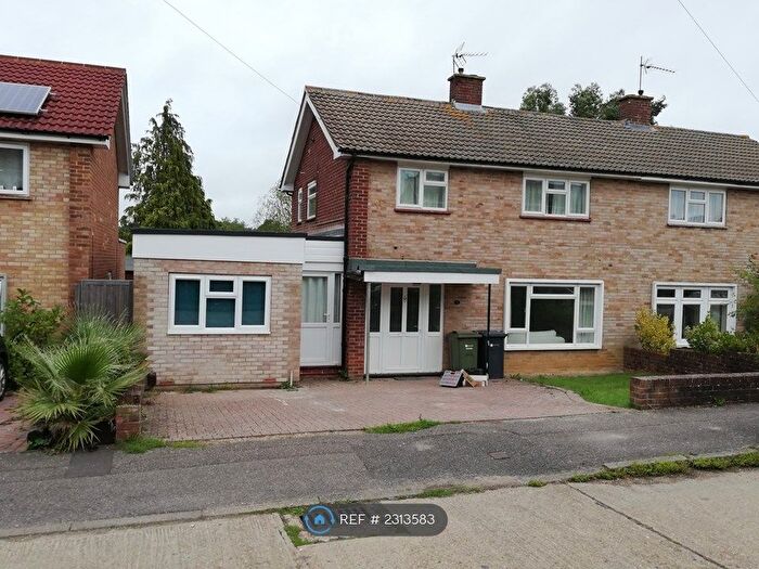 6 Bedroom Semi-Detached House To Rent In Blackwell Avenue, Guildford, GU2