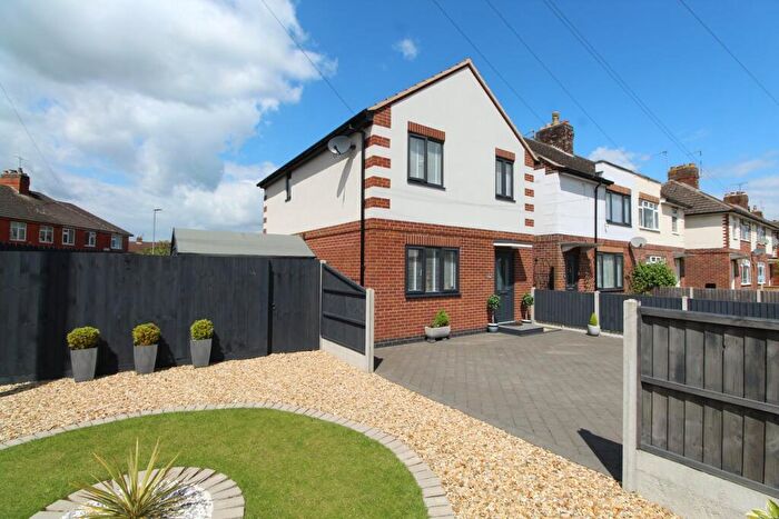 3 Bedroom Detached House For Sale In Swiftway, Lutterworth, LE17