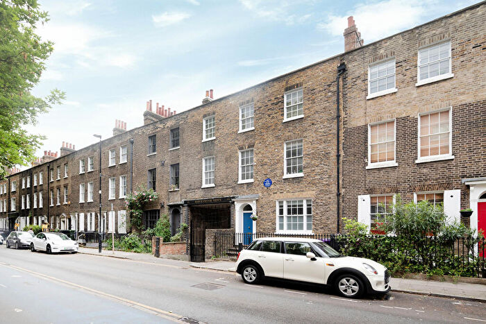 2 Bedroom Terraced House To Rent In Hawksmoor Mews, London, E1