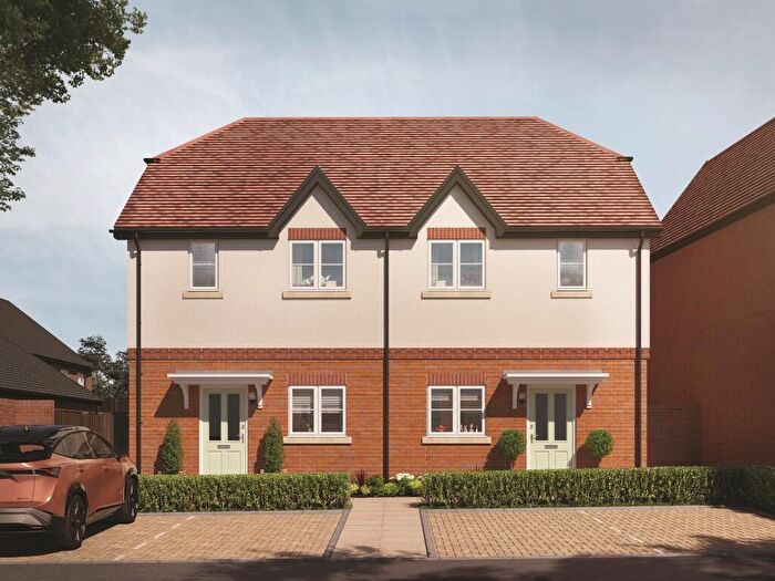 3 Bedroom Semi Detached House For Sale In Abbey Barn Lane, High Wycombe, HP10