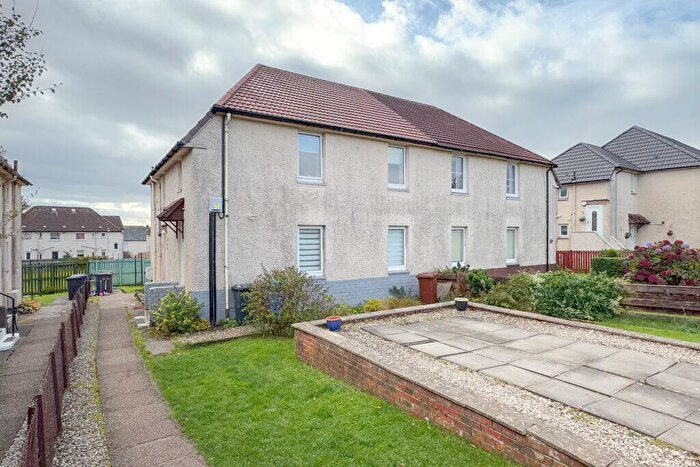 2 Bedroom Flat For Sale In Beeches Avenue, Duntocher, G81